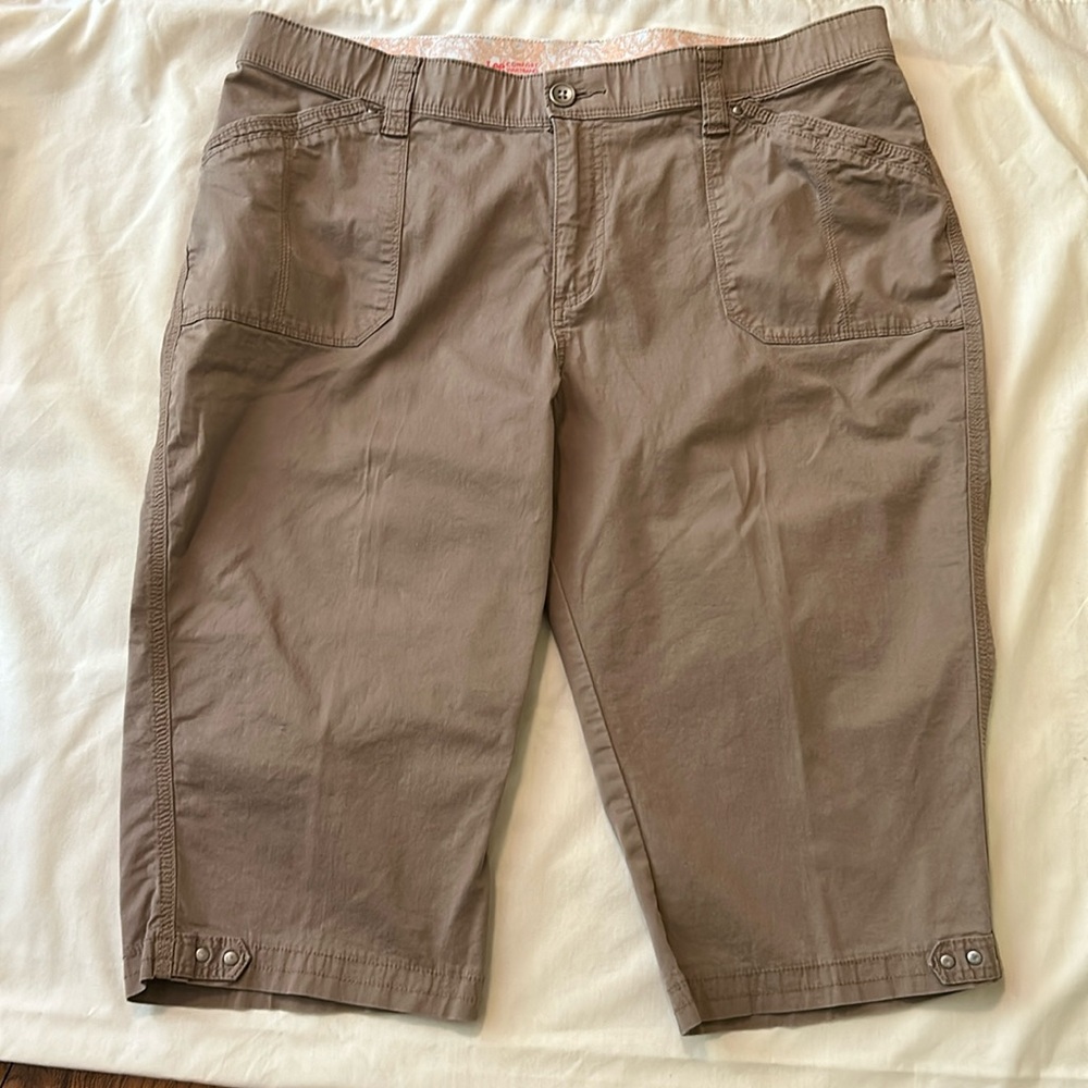 Lee Capri Comfort Fit Khaki Tan 18W